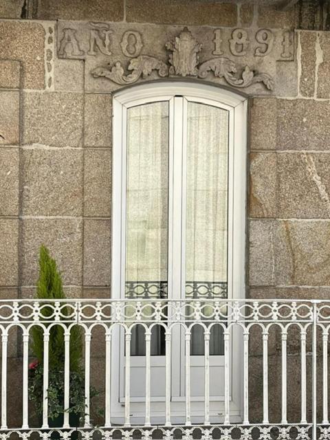 Piso Praza Do Concello Διαμέρισμα Porriño Εξωτερικό φωτογραφία
